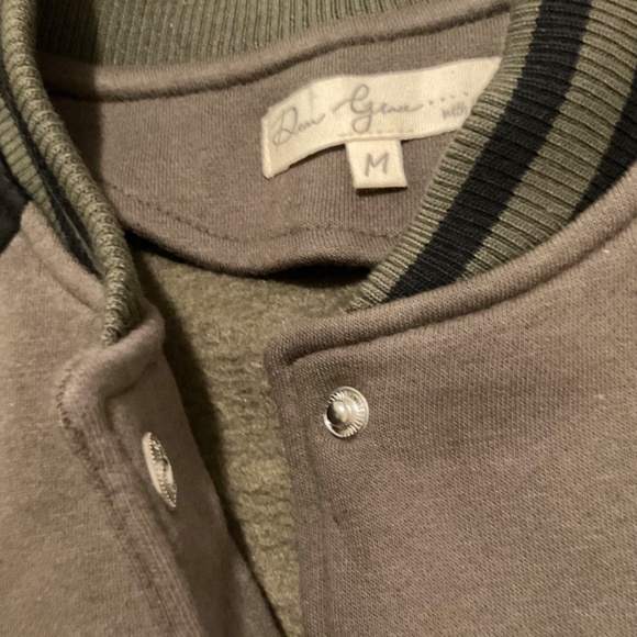 Soft shell letterman/olive green and black/lightweight jacket,snap front,New. - Picture 5 of 7